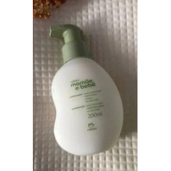 HIDRATANTE MAMAE E BEBE 200ML HIDRATANTE MAMAE E BEBE 200ML