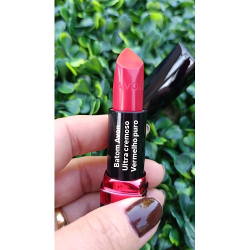 BATOM AVON ULTRACREMOSO VERMELHO PURO